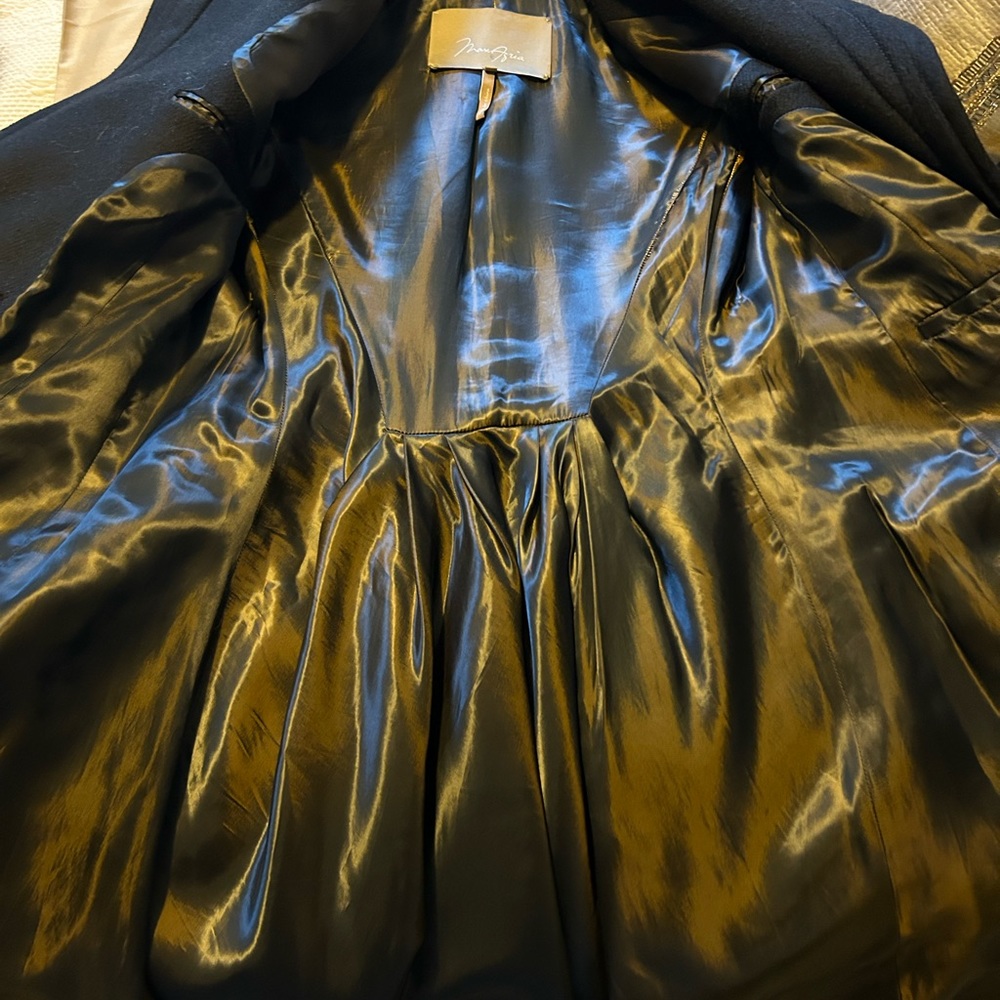 Max Azria coat - Picture 4 of 4